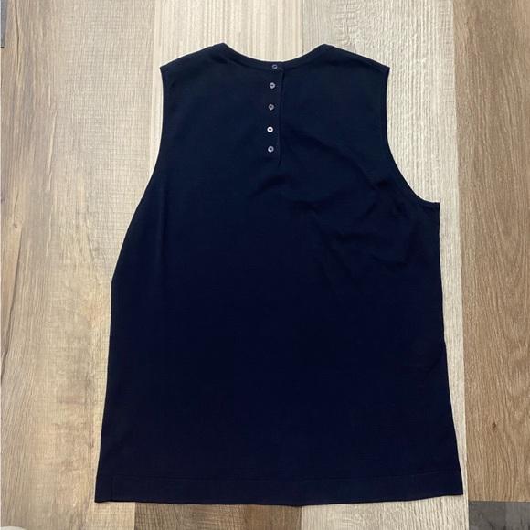 Navy sleeveless blouse - Picture 3 of 3